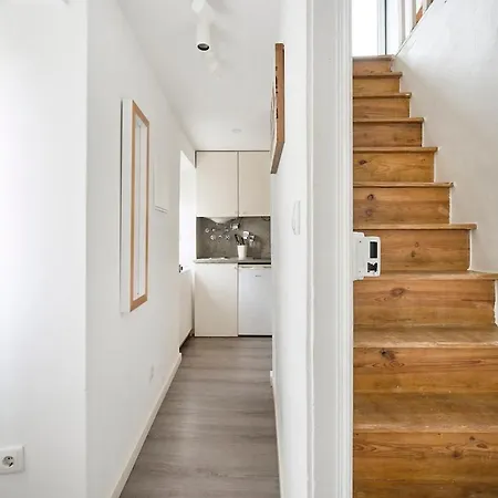 Casa Com Alma Portuguesa @ Alfama Апартаменти Лісабон